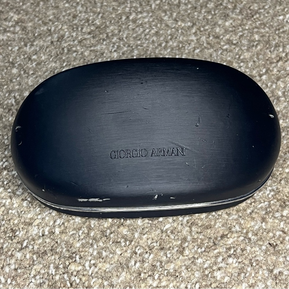 *Damaged* Giorgio Armani Solid Black Hard Sunglasses Case w/ Gray Cleaning Cloth